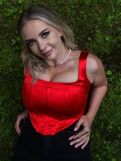 Myrta escort in London